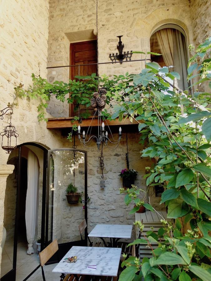 Un Patio en Luberon Bed and Breakfast Ansouis Exterior foto